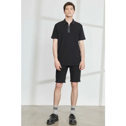 ALTINYILDIZ CLASSICS Men's Black Slim Fit Slim-fit, Zippered Polo Neck 100% Cotton Patterned Textured T-Shirt.