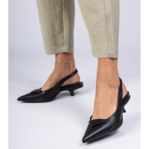Gemre Black low-heeled sandals Gougeon Cene