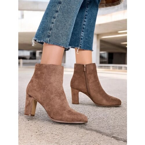Resti Women's ankle boots on the heel Wierod Cene