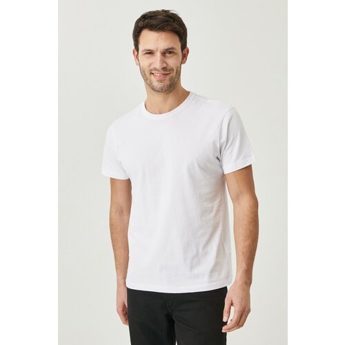 AC&Co / Altınyıldız Classics Men's White 100% Cotton Slim Fit Slim Fit Crewneck Short Sleeved T-Shirt. Slike