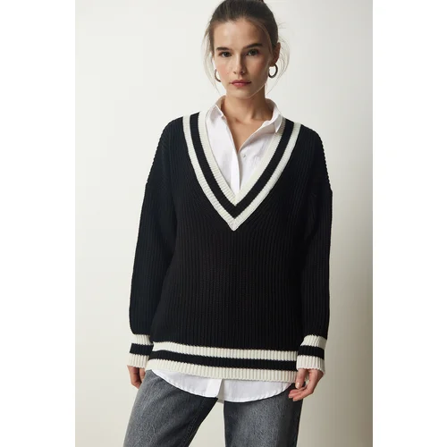  Women's Black V-Neck Stripe Detailed Oversize Knitwear Sweater