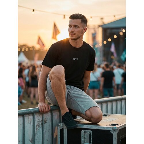 Sinsay Pamučna majica s motivom skateboarda Slike