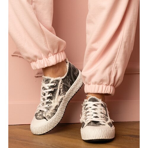 D/CEO marka niezdefiniowana Black women's sporty sneakers Bellina Cene