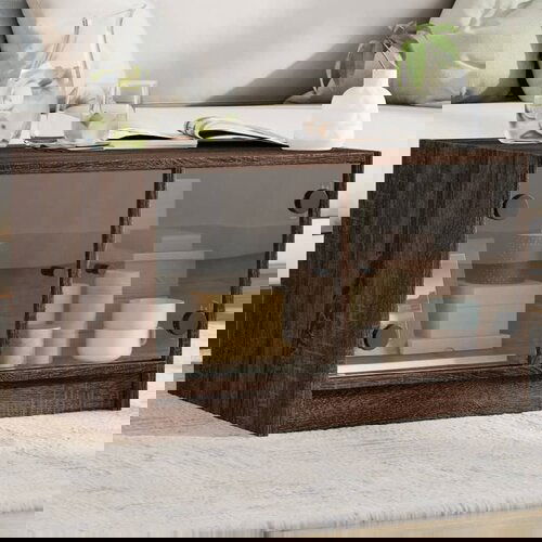 VidaXL Klubska mizica s steklenimi vrati rjavi hrast 68x50x42 cm Slike