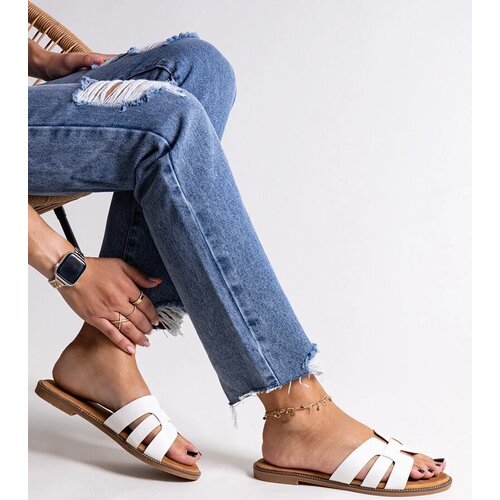 D/CEO Black sandals on a block heel Millo Cene