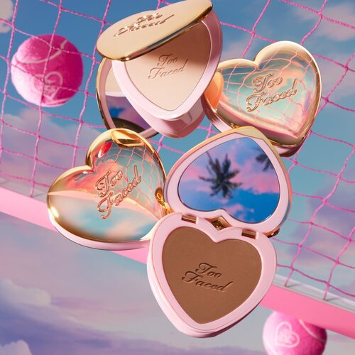 Too Faced Born This Way Soft Blur Setting Powder matirajući puder nijansa Light 4,8 g Slike