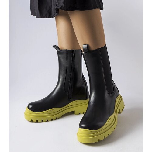 Gemre Black ankle boots on a colorful sole Delebio Slike