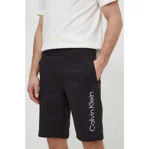 Calvin Klein Bombažne kratke hlače črna barva