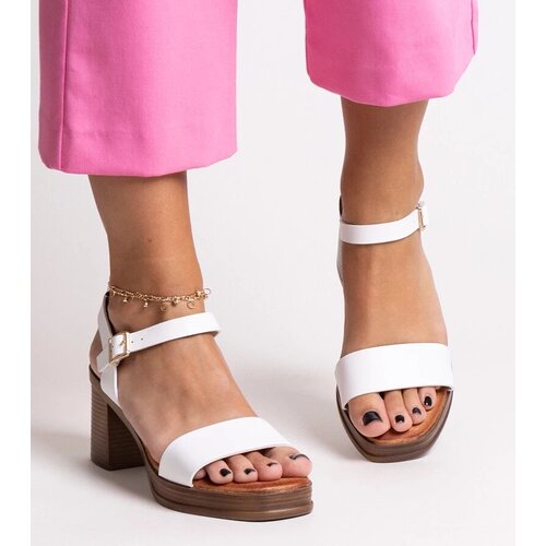 D/CEO Yellow sandals Dolores Slike