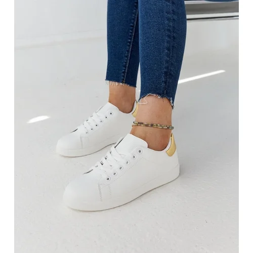 D/CEO White trainers Justar D/CEO White trainers Justar