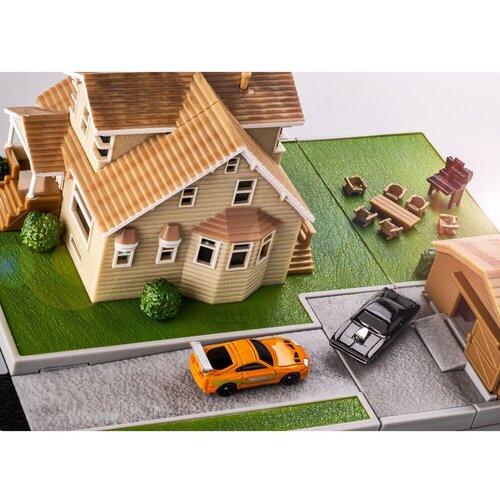 Diorama Fast &amp;amp; Furious - Torettova kuća Slike