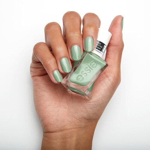 Essie gel couture 2.0 lak za nohte z gel učinkom odtenek 551 bling it 13,5 ml Slike