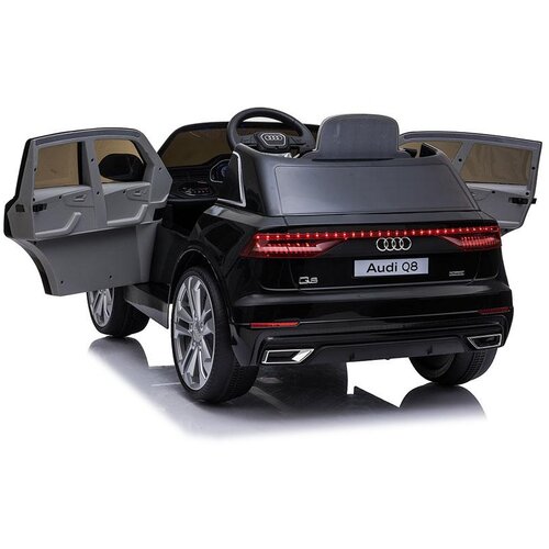  Dečiji automobil na akumulator Audi Q8 - Crni Slike