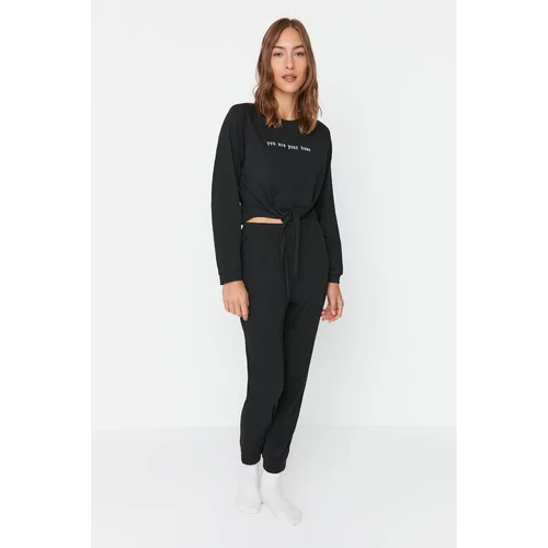Trendyol Black Slogan Printed Lacing Detail Crop Knitted Pajamas Set
