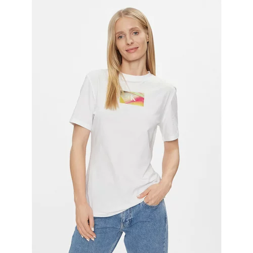 Calvin Klein Jeans Majica Illuminated Box Logo Slim Tee J20J222898 Bela Slim Fit