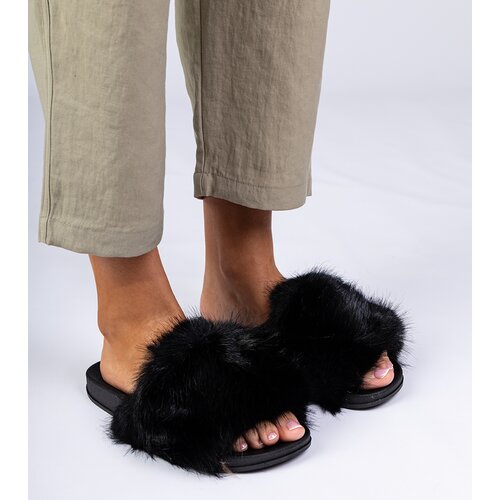 D/CEO marka niezdefiniowana Black fur slides Manny Cijene