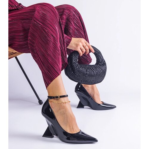 Gemre Black patent wedge pumps Florianda Cene