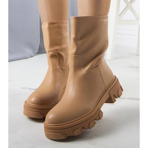 D/CEO Beige boots Huff Slike