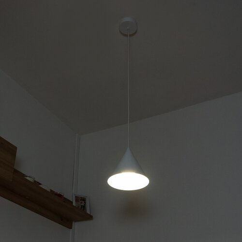  Visilica na sajli ETNA II 1xE27/15W/230V, prečnik 18,5 cm, bela Slike
