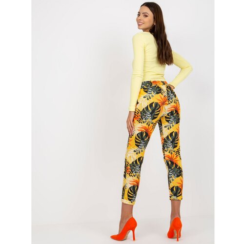 Fashion Hunters Yellow patterned cotton sweatpants Slike