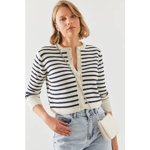 Bianco Lucci Striped Sweater