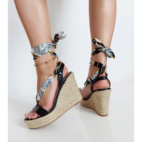 D/CEO Yellow sandals Dolores Cene