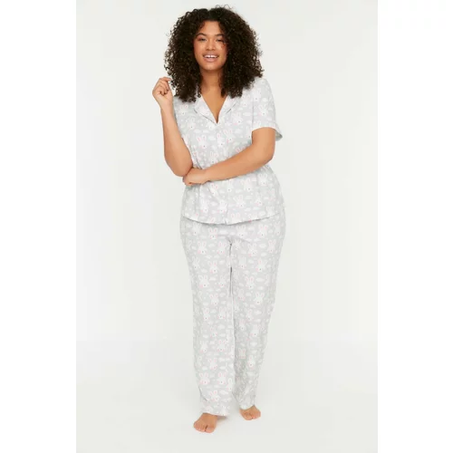 Trendyol Curve Gray Printed Knitted Buttons Pajamas Set