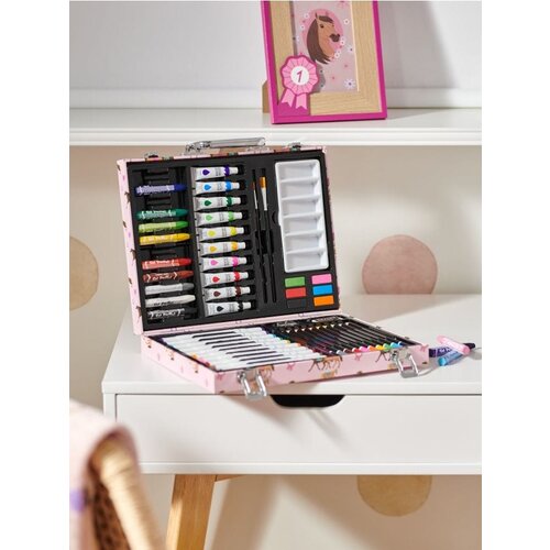 Sinsay Umjetnički set Cijene