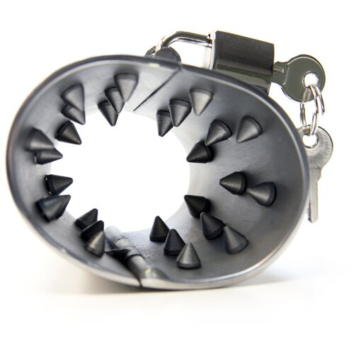 Black Label Spanish Spiked Ball Stretcher Slike