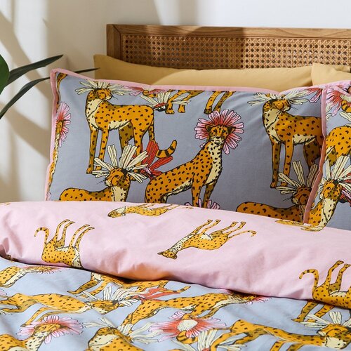 Their Nibs Ružičasta/siva pamučna posteljina za bračni krevet 200x200 cm Untamed Cheetah &amp;ndash; Slike