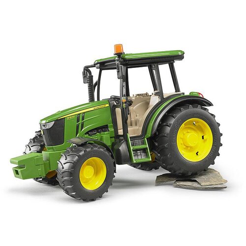 Bruder traktor John Deere 5115M 02106 Slike