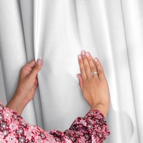 Restilo Bijela zavjesa za djelomično zamračenje od samta 140x270 cm Pleat &amp;ndash; Slike