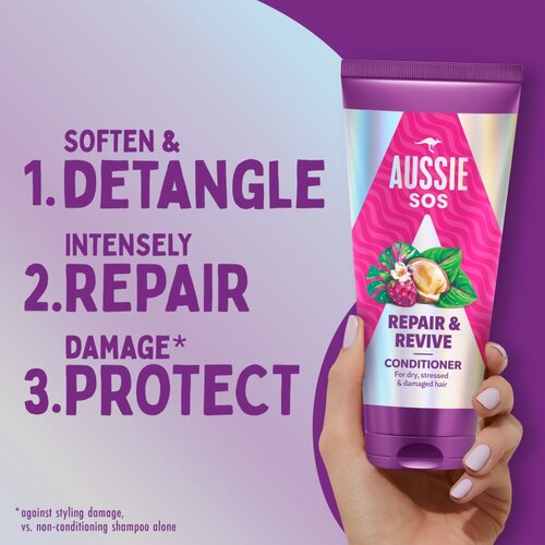 Aussie SOS Repair Revive hranilni balzam za obremenjene lase in lasi&amp;scaron;če 200 ml Slike
