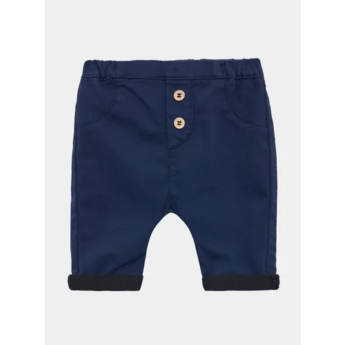 United Colors Of Benetton Kratke hlače iz tkanine 4AU0557RE Mornarsko modra Modern Fit