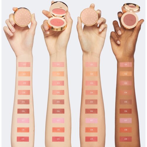 Gucci Beauty Blush De Beaut&amp;eacute; rdečilo v prahu odtenek 01 Silky Rose 5.5 g Slike