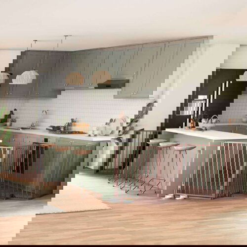 vidaXL Ograda za pse z vrati zložljiva 8 panelov rjava 640 cm les Cene