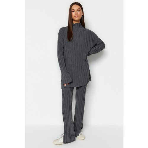 Trendyol Anthracite Corduroy Basic Top-Right Wear with Pants and Trousers Cene