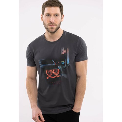 Volcano Man's T-Shirt T-Iver Slike