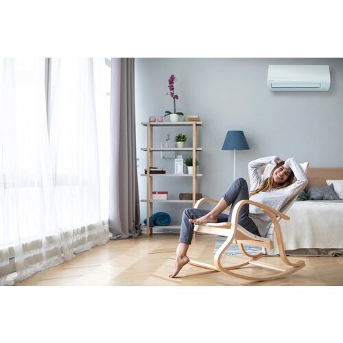 Daikin Sensira FTXF25F (FFTXF25F/RXF25F) 2,5kW stenska klima (wifi ready) model 2025 - Slike