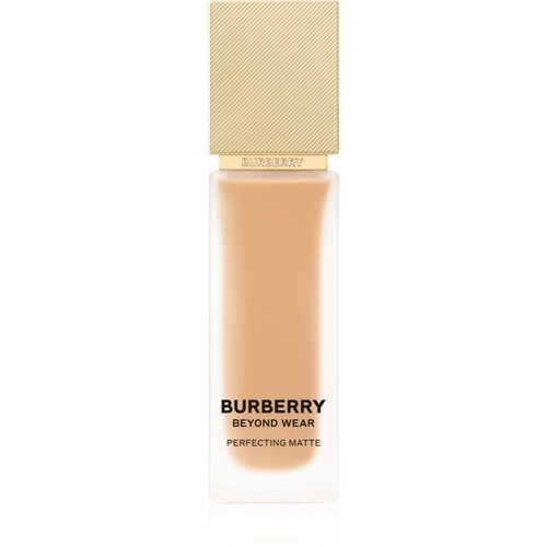 Burberry Beyond Wear Perfecting Matte Foundation tekoči puder z mat fini&scaron;em odtenek Medium Warm 70 30 ml Cene