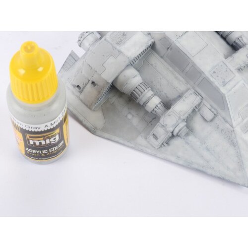 AMMO by MIG Jimenez masking tape 2mm x 25m (maskirna traka za makete) Slike