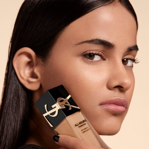 Yves Saint Laurent All Hours Foundation dugotrajni puder SPF 39 nijansa MN10 25 ml Cijene
