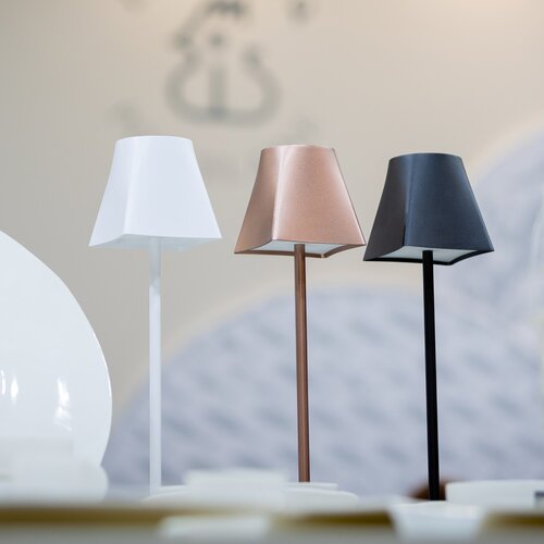 Le Coq namizna LED svetilka Etere 9,5xh38,5cm, črna, polniln Cene