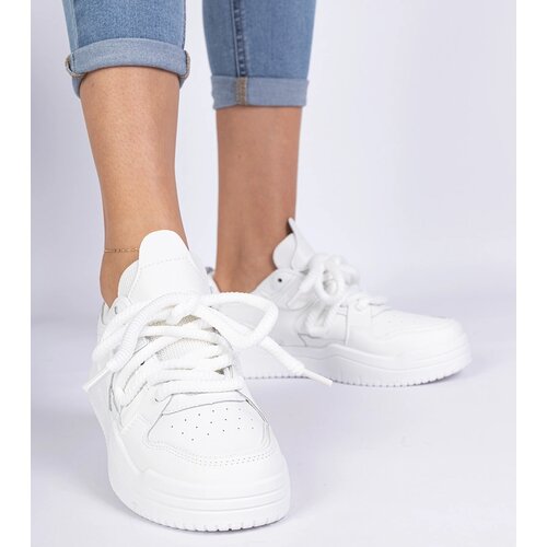 Gemre White women&amp;#039;s sneakers with thick laces Kayota Slike