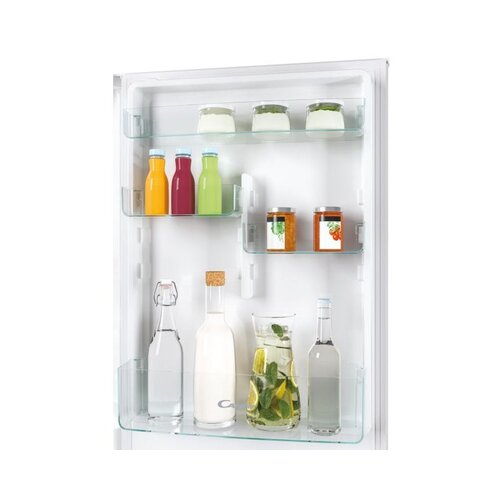 Candy ugradni frizider CBT3518FW Slike