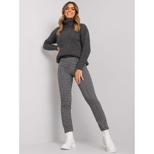 Fashion Hunters black and gray checked trousers Slike