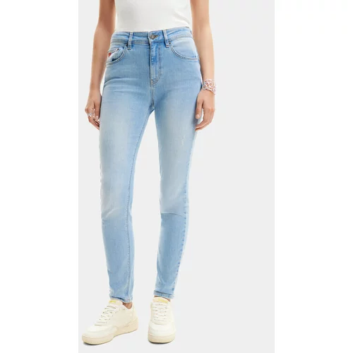 Desigual Jeans hlače Delaware 24SWDD26 Modra Slim Fit