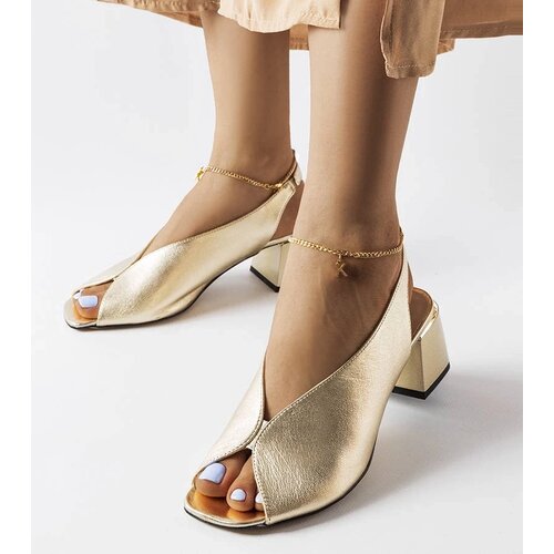 D/CEO Grey pumps Gemma Cene