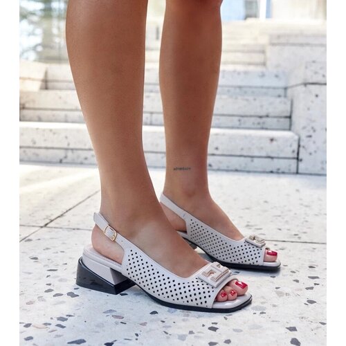 D/CEO Black sandals on a block heel Millo Cene