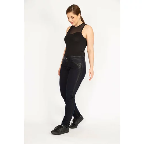 Şans Women's Navy Blue Plus Size Jeans With Stone Detailed Sides And Pockets Lacquer Printed.